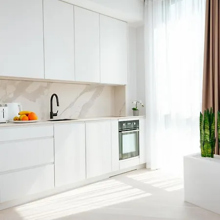 Apartment Getaway In The Center. Keyless Parnu