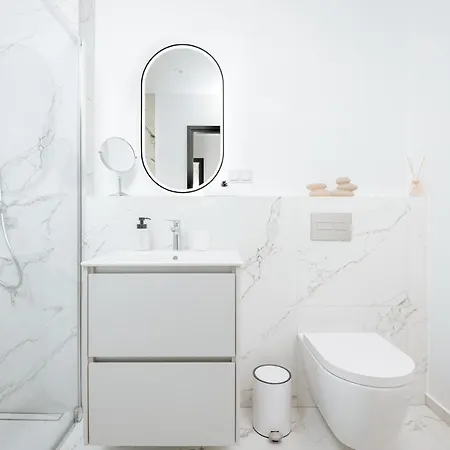 Getaway In The Center. Keyless *